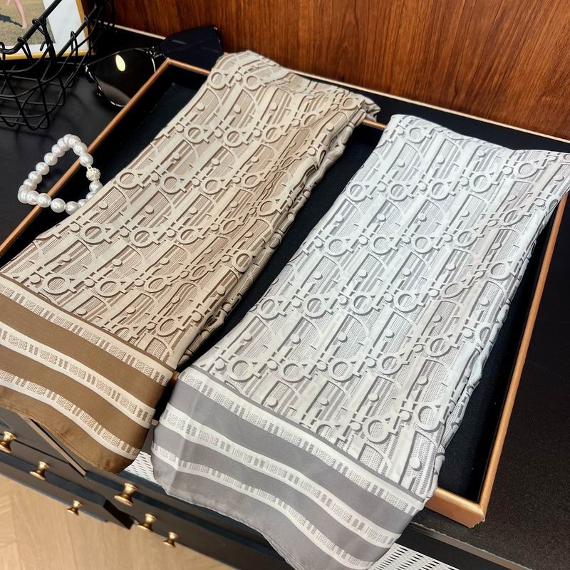 Dior silk scarf 90-180cm E032930